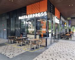 The Venue Shoppes (D13), Retail #524858031